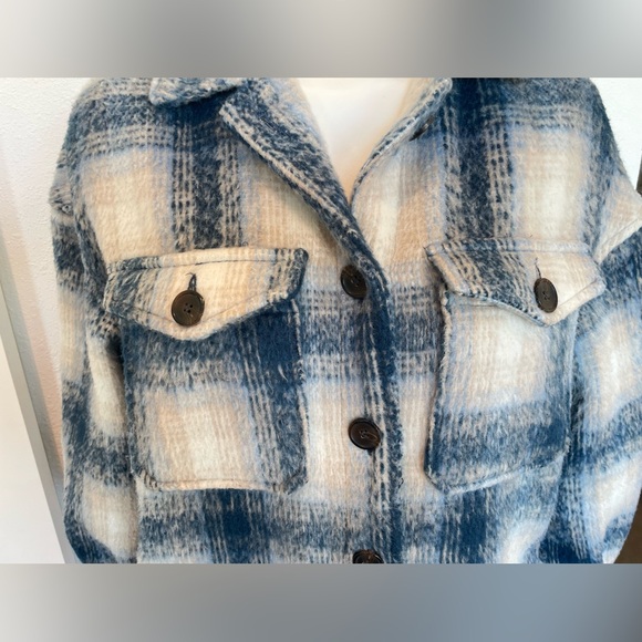 BAGATELLE Collection Plaid Brushed Shacket Womens Small Oversized Fuzzy Blue - Picture 10 of 15